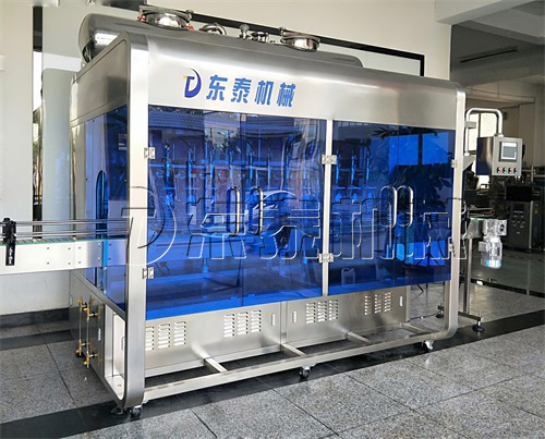 全自動食用油灌裝機日常維護別放松，東泰替你把關(guān)